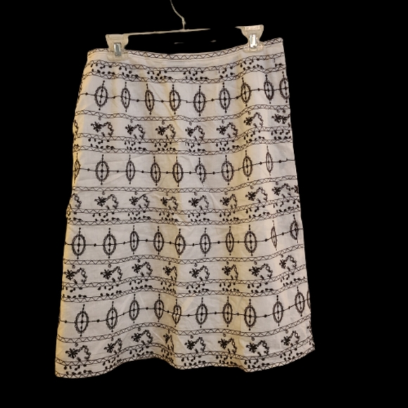 ANN TAYLOR LOFT Linen Embroidered A line Skirt - Picture 2 of 4